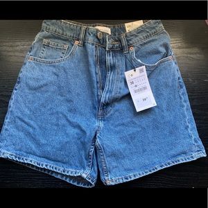 NWT Zara mom fit denim shorts blue